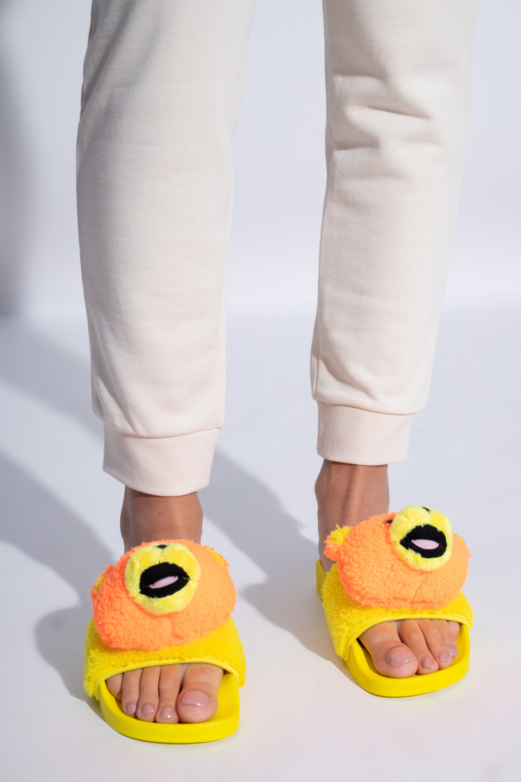 Jeremy scott outlet adidas slides